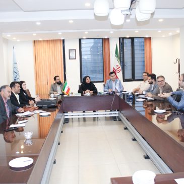 عکس|جلسه هفتگی دفتر حقوقی و حمایت قضایی کانون البرز