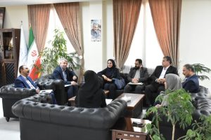 جلسه مشترک ثبت اسناد واملاک، اداره پست و کانون سردفتران و دفتریاران استان به منظور راه‌اندازی سامانه مشترک در اداره کل استان البرز برگزار شد
