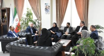 جلسه مشترک ثبت اسناد واملاک، اداره پست و کانون سردفتران و دفتریاران استان به منظور راهاندازی سامانه مشترک در اداره کل استان البرز برگزار شد