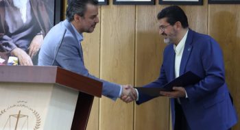 جلسه تجلیل از اعضای فعال ادوار ماهنامه کانون | تجلیل از سردفتر 121 کرج در این مراسم
