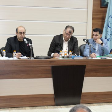 عکس | جلسه پرسش و پاسخ در کانون سردفتران و دفتریاران استان البرز