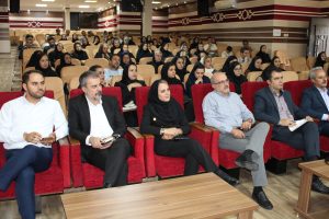 برگزاری کلاس آشنایی با قانون الزام به ثبت رسمی معاملات اموال غیر منقول در سالن اجتماعات کانون البرز