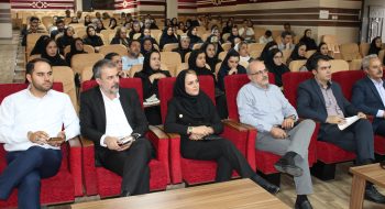 برگزاری کلاس آشنایی با قانون الزام به ثبت رسمی معاملات اموال غیر منقول در سالن اجتماعات کانون البرز