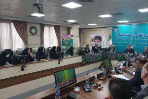سفر رئیس سازمان ثبت اسناد و املاک کشور به استان البرز | برگزاری جلسه مشترک مدیران و رؤسای واحدهای ثبتی استان و همچنین ریاست کانون سردفتران و دفتریاران استان البرز